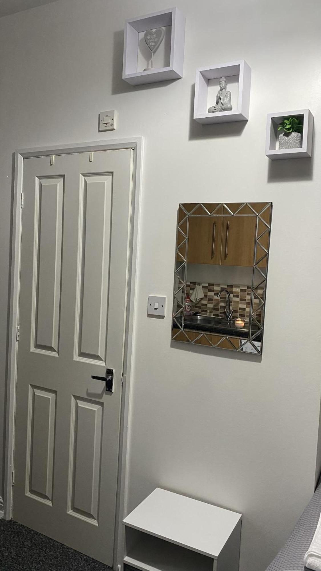 Bvapartments-Blackhouse F2 Huddersfield Room photo